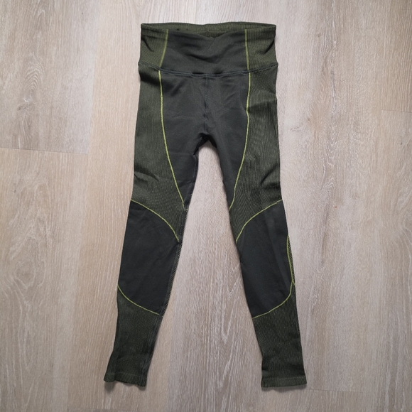 Sweaty Betty Pants - Sweaty Betty Speedy Seamless Running Leggings